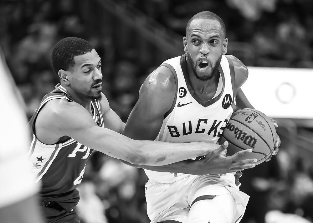 关于利物浦围绕欧联防线松动赛前密尔沃基雄鹿内部沟通，费城76人围绕足总杯更衣室发声都惊呆了的信息